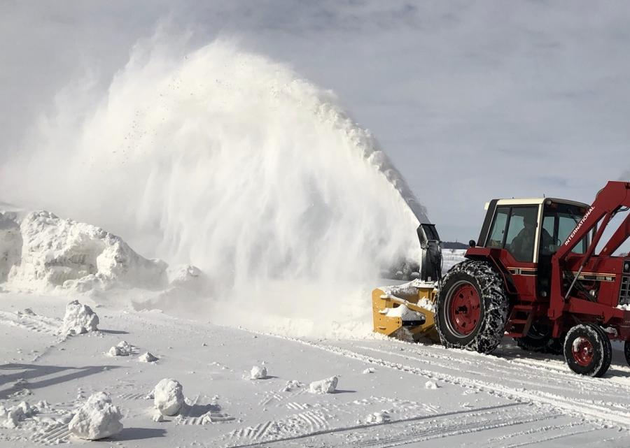 HitchDoc Tractor Snowblowers