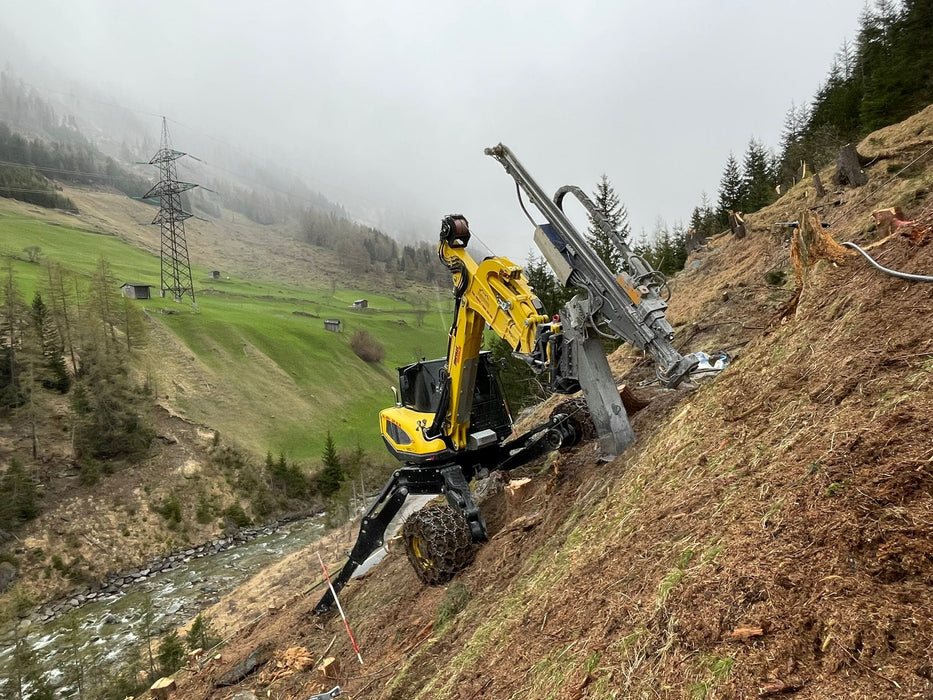 Menzi Muck M525x Excavator
