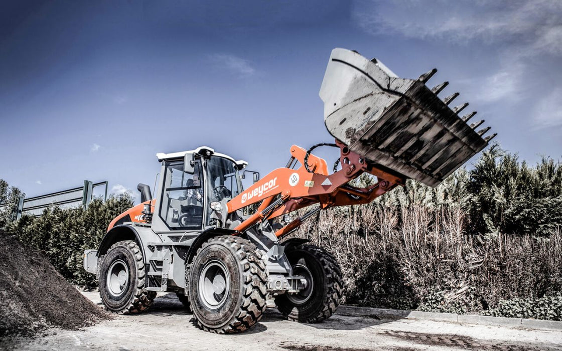 Weycor AR 660 Wheel Loader