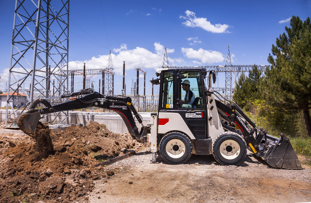 Hidromek HMK 62 SS Mini Backhoe Loader